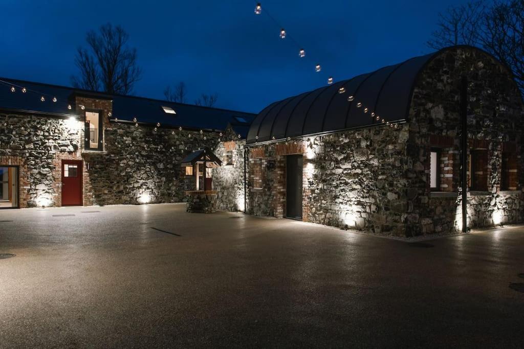 The Barn At Corrstown Village Portrush Extérieur photo